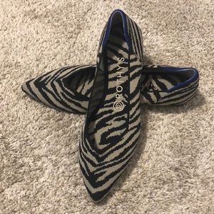 EUC Rothy’s Black Zebra The Point Size 7.5